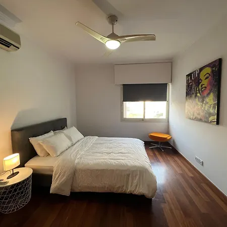 Sea View Amathus Luxury شقة ليماسول